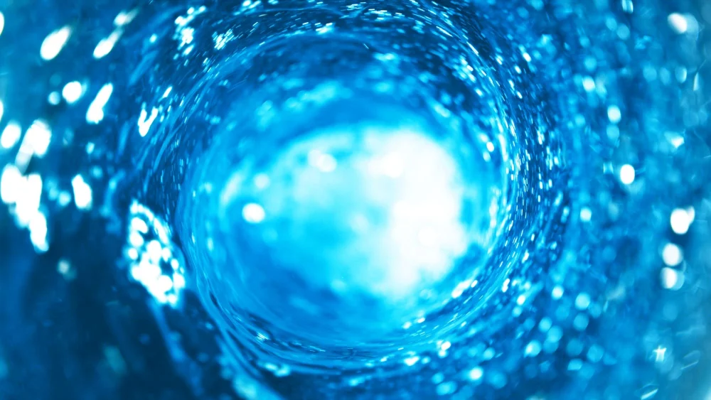 Close up of clean water with bubbles.